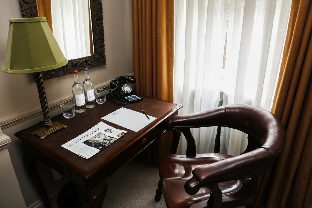Henrys Townhouse Marylebone, London Hotel Exterior photo